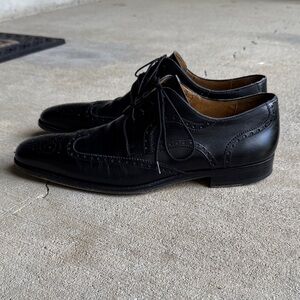 Magnanni mens 12 M black leather wingtip oxford dress shoes EUC